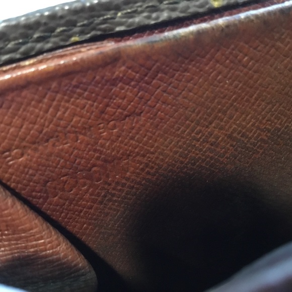 Sold Louis Vuitton Bifold Wallet & coin pocket Brown, made in France, date code - Picture 9 of 16